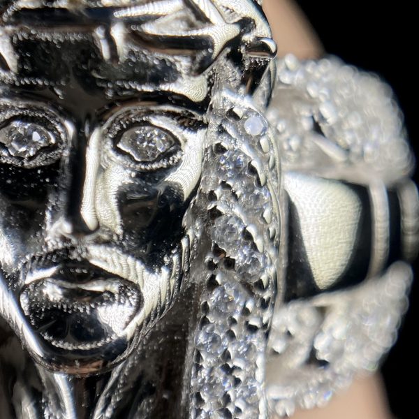 anillojesusoroblanco