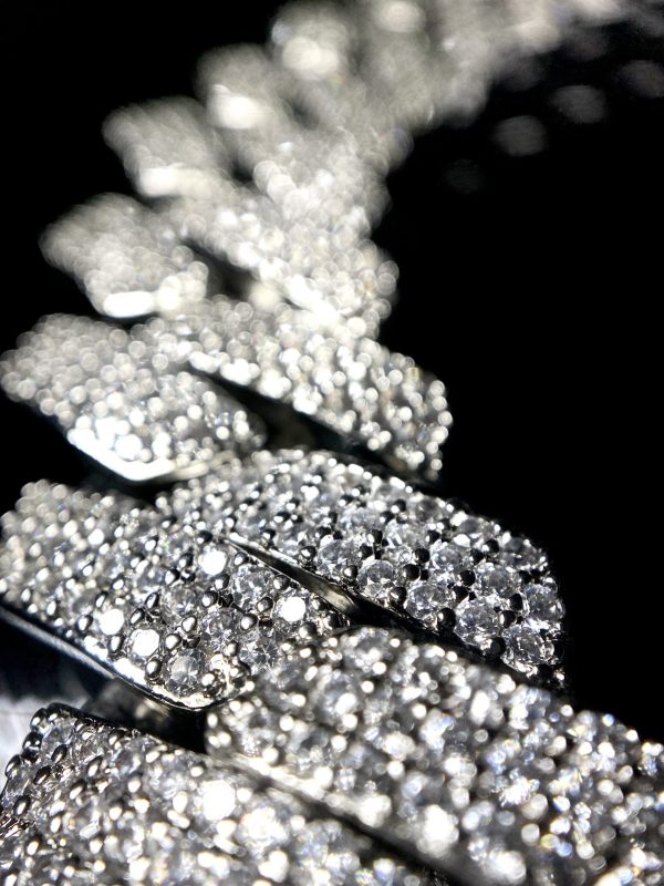 Pulsera Cuban Prong 25mm 18k