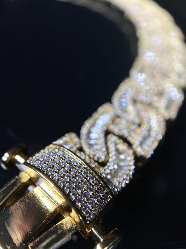 Pulsera Gucci Baguette 18k