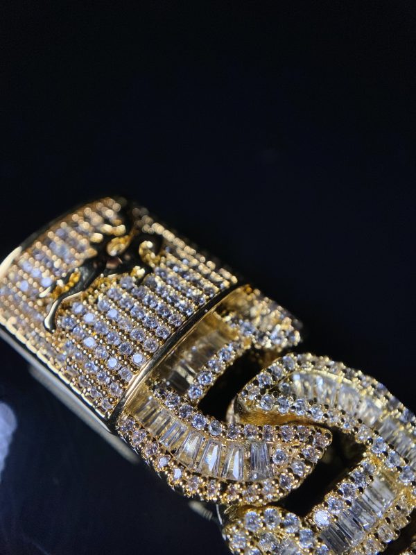 Pulsera Gucci Baguette 18k