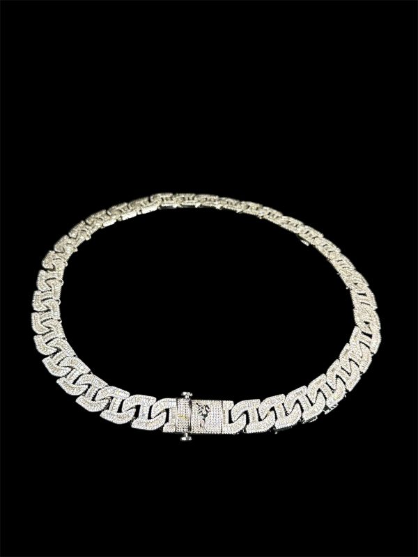 Cadena Gucci Baguette 18k