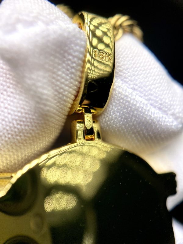 Medalla Jesús Corona Diamond 18k