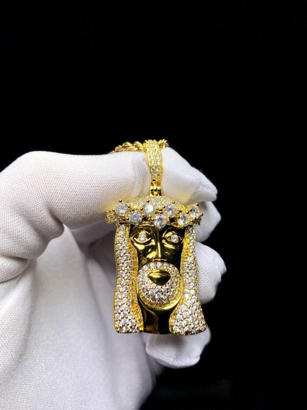 Medalla Jesús Corona Diamond 18k